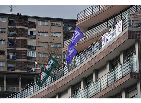 Zaintza sektoreko langileek kontzentrazioa egin dute Ego Gain gerontologikoan