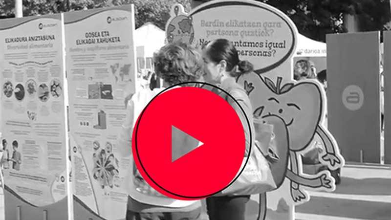 [BIDEOA] Zapatuan egin zen VI. Kontsumo Arduratsuaren Azoka arrakastatsua izan zen