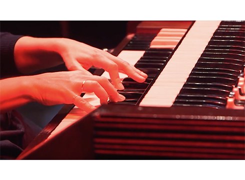 [BIDEOAK] Coliseoak Hammond eta Helmholtz kontzertu ikusgarria jaso zuen martitzenean