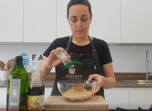 Bigarren errezeta osasungarria eta erraz egitekoa: mueslia