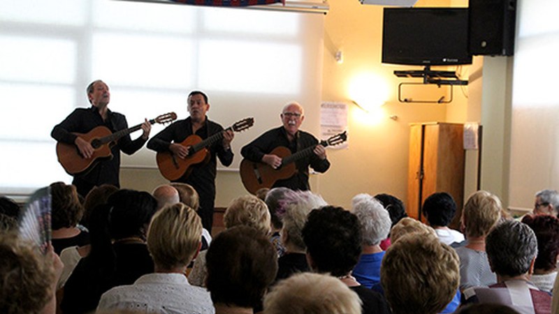 Bihar eguerdian agurtuko dituzte San Pedro jaiak Karmen kalean