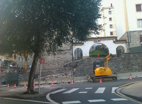 Bihar eguerdian inauguratuko dituzte J.A. Mogeleko eskailera mekanikoak