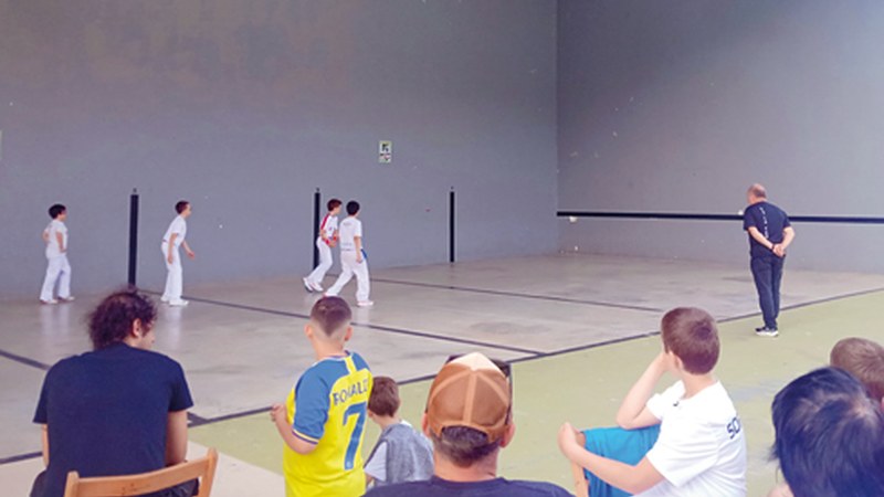 Bihar goizean jokatuko dira Amañako pilota torneoaren finalak