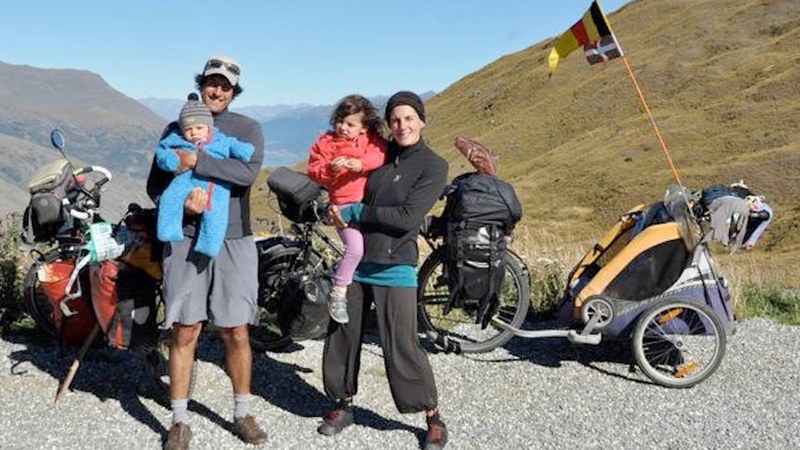 Bihar hasiko da Arrate Kultur Elkarteak antolatzen duen Udako Ikus-entzunezkoen egitaraua, El mundo en bicicleta pelikularekin