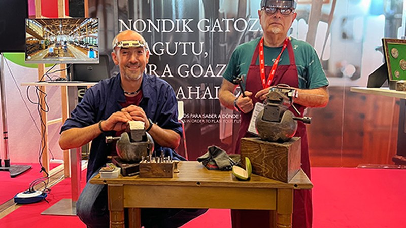 Bihar hasiko da grabatu eta damaskinatu tailerra