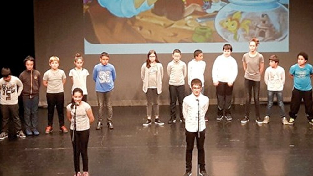 Bihar hasiko dira umeen bertso jaialdiak Coliseo antzokian