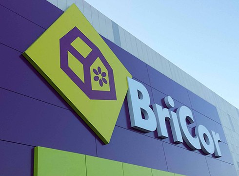 Bihar inauguratuko dute BriCor brikolaje denda Eibarko El Corte Ingleseko erdisotoan