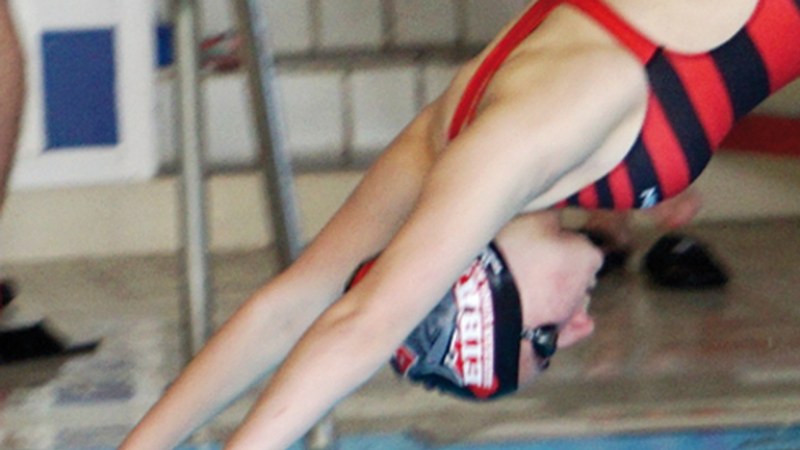 Bihar jokatuko den San Juan Sariak Ipuruako igerilekua itxiko du gau aldean