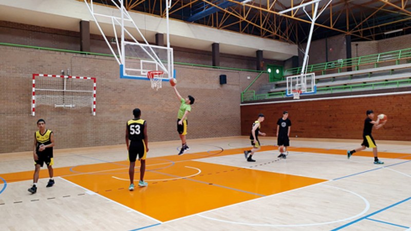 Bihar Saskibaloiaren Jaia hartuko du Ipurua kiroldegiak