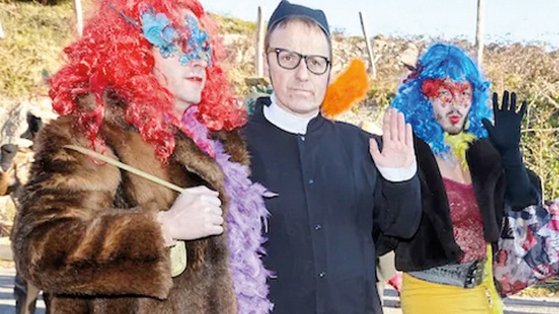 Biharko koko-eske eta koko-dantzekin hasiko dira Aratosteak