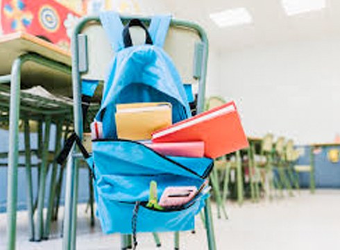 Bihartik aurrera eskatu daitezke eskola-materialerako dirulaguntzak