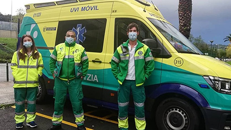 Bihotz-biriketako bizkortzearen (BBB) maniobrak bizitzak salbatzen dituela gogorarazi du Gipuzkoako Erizaintza Elkargoak