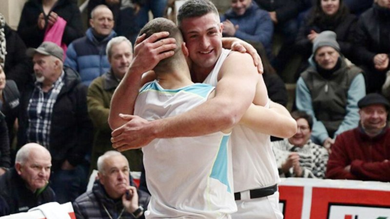 Bihurrik Basozabal gainditu zuen aizkolarien Liga Txapelketan