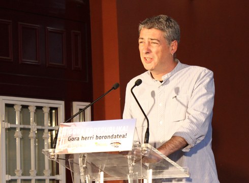 Bilduk eta Ahaztuak elkartekoek Errepublika gogoratu dute