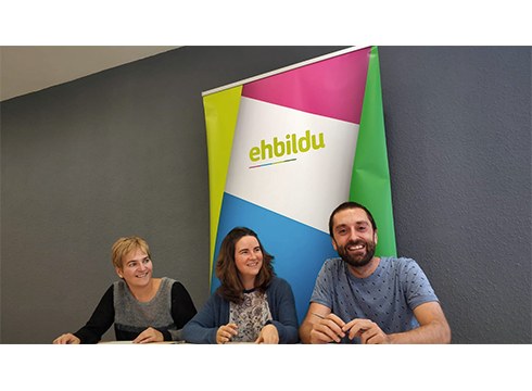 Bilduk ospitalearen inguruko inprobisazioa salatu eta bailararako proposamen integrala aurkeztu du