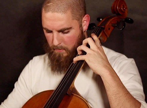 Biolontxelo saio esperimentala eskainiko du etzi Eñaut Zubizarreta “Triggerrek”