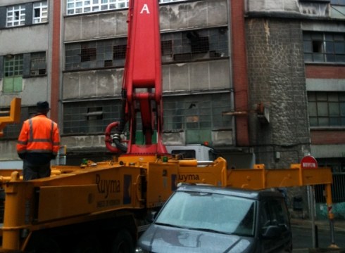 Bittor Sarasketa kalea itxita dago