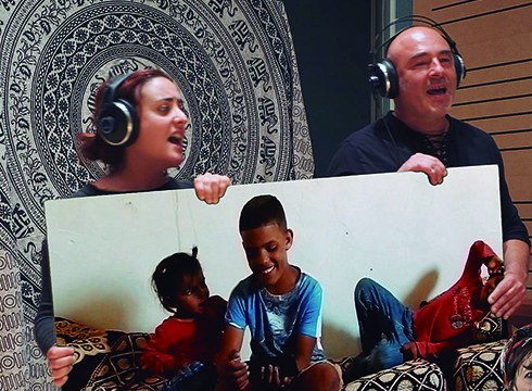 Bizipoza elkartearen 'Mundu berri bat guztiontzat' ekimenean hartu dute parte Aitor Gorosabel eta Miren Narbaizak