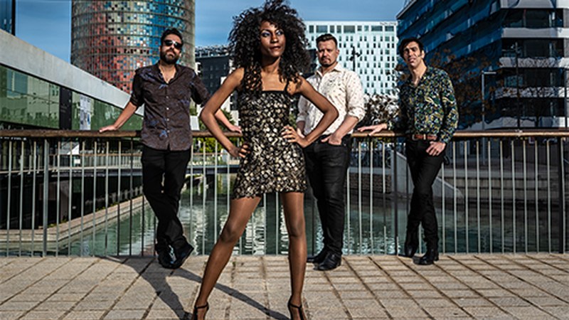 Blues Hotsak jaialdiko azken kontzerturako bi sarrera zozketatu ditugu