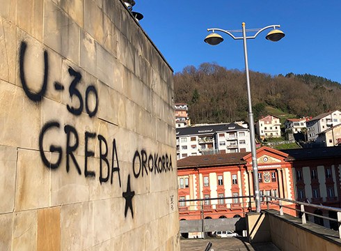 Bozeramaileen Batzordeak greba eguneko "ekintzak" gaitzesteko adierazpena onartu du