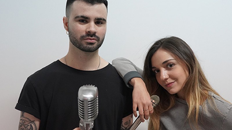 Bueltan da Sofia Machin abeslariaren musika-proiektua