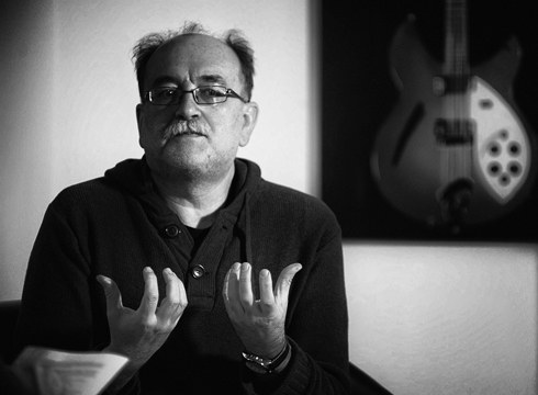 Carlos Taibo idazleak hitzaldia emango du bihar arratsaldez Errebal Plazan