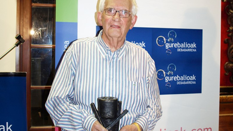 Carmelo Urdangarin gure kolaboratzaile-ohia hil da