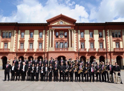 Cielito Musika Bandaren kalejira eta kontzertua