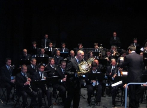 Cielito Musika Bandaren kontzertua Coliseoan