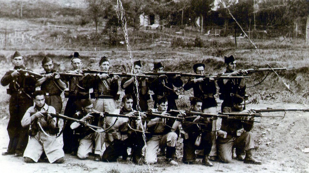 CNT-ren Bakunin 1. Batailoian aritu zen Manuel Orueta Azcarate eibartarrari buruzko informazio bila dabiltza