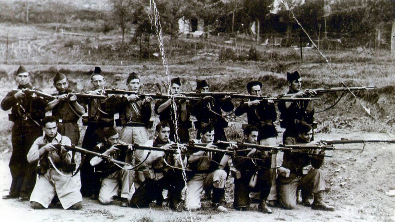 CNT-ren Bakunin 1. Batailoian aritu zen Manuel Orueta Azcarate eibartarrari buruzko informazio bila dabiltza