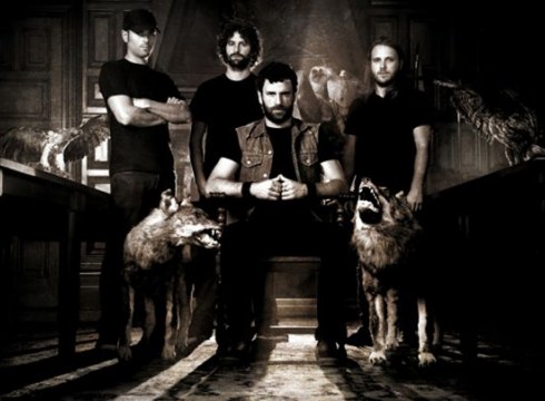 Cobra, Kaotiko eta Anai Arrebak gauari musika ipintzen