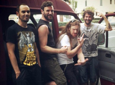 Cobra, Kaotiko eta Anai Arrebak taldeen kontzertua Arrate egunaren bezperan