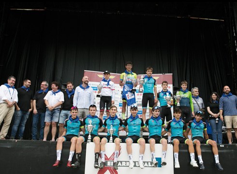 Corozzolok irabazi zuen Eibarko Txirrindulari Elkarteko egutegiaren azken proba