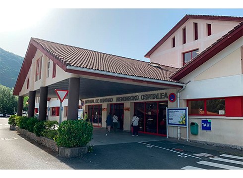 COVIDaren txertoa jaso duten Debabarreneko ESIaren zuzendaritzako bi kidek dimititu egin dute