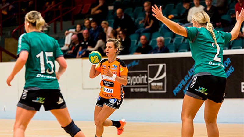 Cyndi Birberg: “Eskubaloia lagatzeko asmoa nuenean, inoiz baino indartsuago sartu zen nire bizitzan”