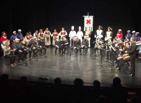 Danborradako doinuekin osatutako egitaraua eskainiko dute domeka eguerdian Coliseo antzokian