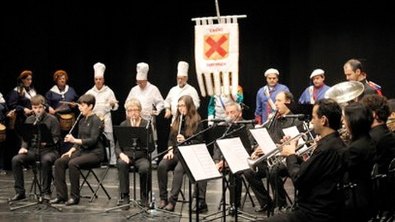 Danborradaren kontzertua emango du Usartza Txistulari Taldeak domekan Coliseo antzokian