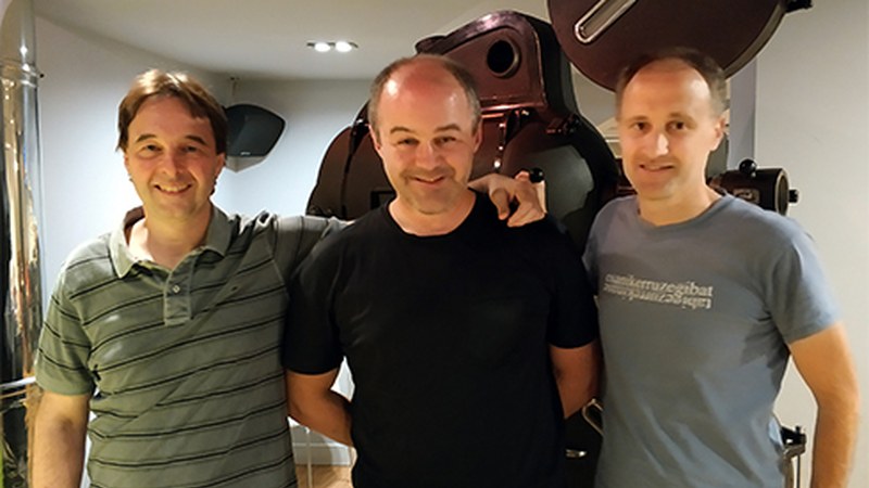 Dani Astarloa, Mikel Urionaguena eta David Tijero, argazkilariak: “Berlini buruz daukagun inpresio ezberdina ikusten da lanetan”