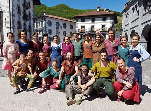 "Dantza" filmaren aurkezpena eta estreinaldia hartuko ditu Coliseo antzokiak eguaztenean