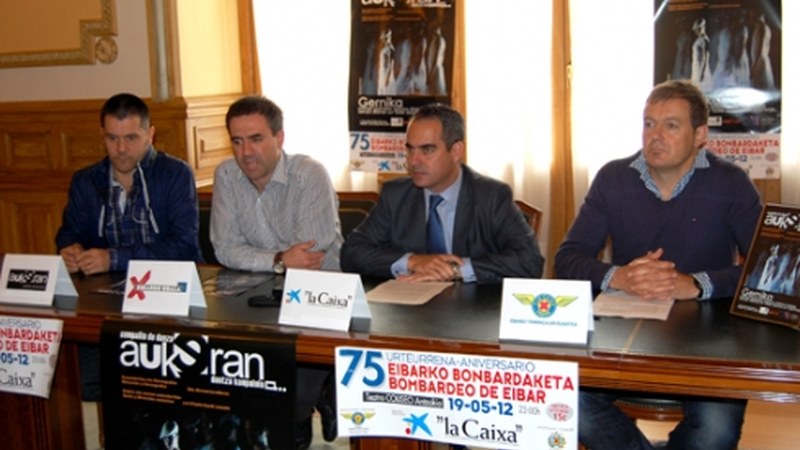 Dantza ikuskizuna bonbardaketa gogoratzeko