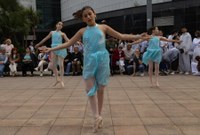 Dantzaren Nazioarteko Eguna ospatzeko jardunaldi ikusgarri eta arrakastatsua