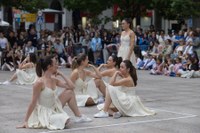 Dantzaren Nazioarteko Eguna ospatzeko jardunaldi ikusgarri eta arrakastatsua