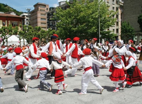 Dantzari Eguna, gaur arratsaldean Untzagan