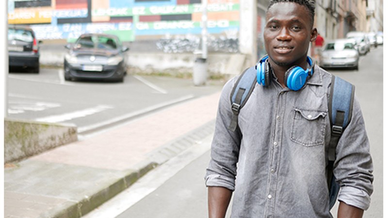 Darou Gueye, beti aurrera