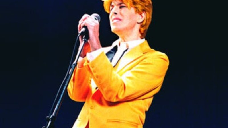 David Bowie-ri eskainitako ikuskizunik handiena hartuko du gaur Coliseo antzokiak