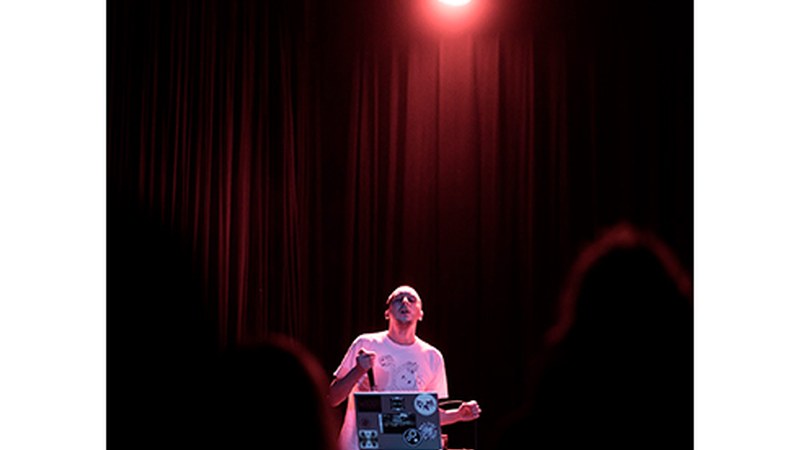 David Karba –Kvalvika-, musikaria: “Sare sozialetako gorroto gaindosiak inspiratu nau”