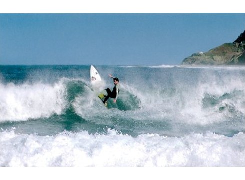 DBHko ikasleentzat surf ikastaroa antolatu du Udalak udarako
