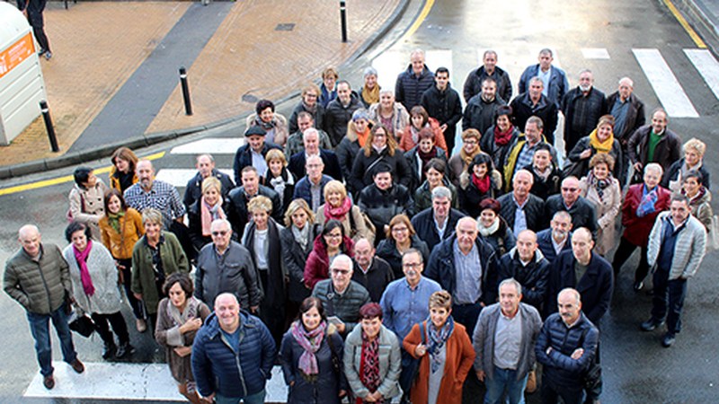 Debabarrena eta Debagoienako odol-emaileak omendu zituzten zapatuan Eibarren