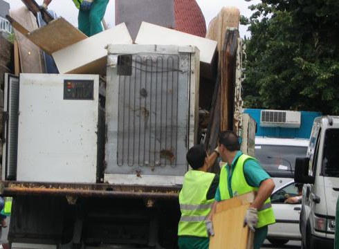 Debabarrenako Mankomunitateak berriro ekingo dio bolumen handiko hondakinen bilketa zerbitzuari astelehenean